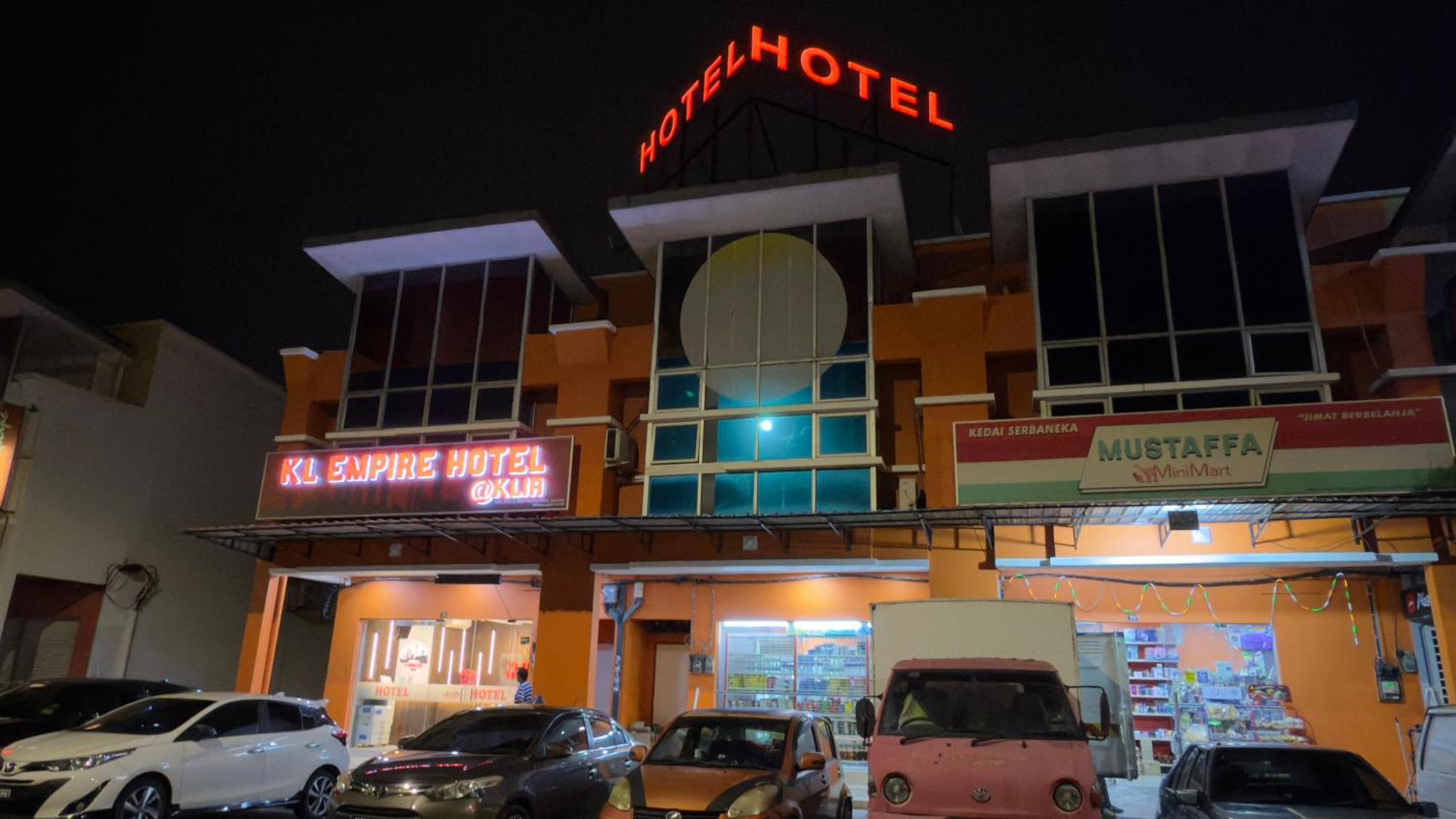 Kl Empire Hotel Klia, Formerly Known As Adiff Palace Klia سيبانغ المظهر الخارجي الصورة